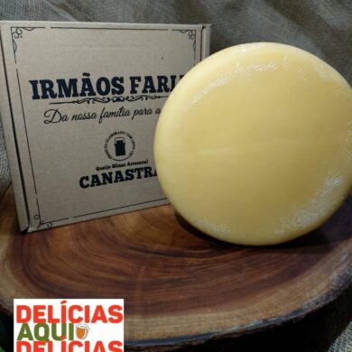 Canastra Irmãos Faria inteiro